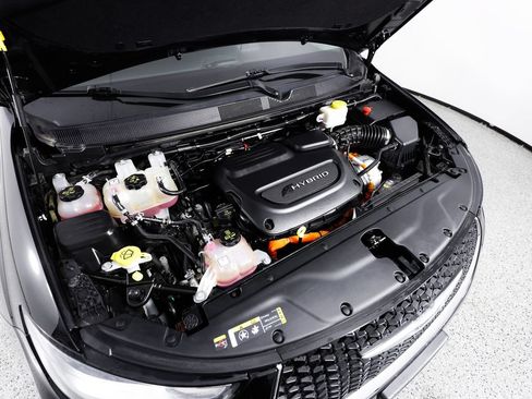 Used 2022 Chrysler Pacifica Touring-L FWD image 14