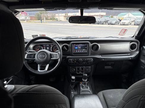 Used 2020 Jeep Gladiator Sport w/ Quick Order Package 24S image 14