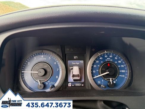 Used 2015 Toyota Sienna XLE Premium FWD image 18