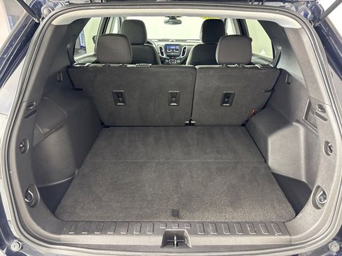 Used 2021 Chevrolet Equinox LT image 21