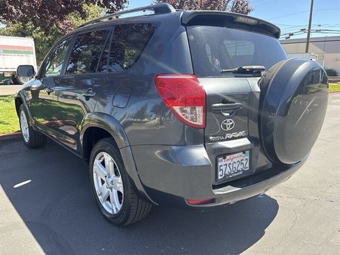 Used 2007 Toyota RAV4 Sport FWD image 7