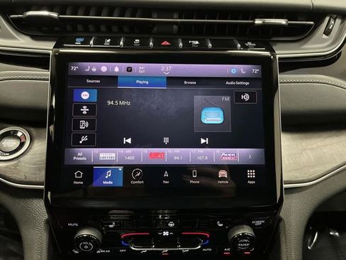 Used 2023 Jeep Grand Cherokee 4WD 4xe image 20