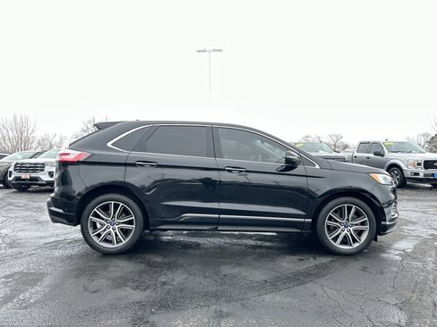 Used 2019 Ford Edge Titanium w/ Equipment Group 301A image 2
