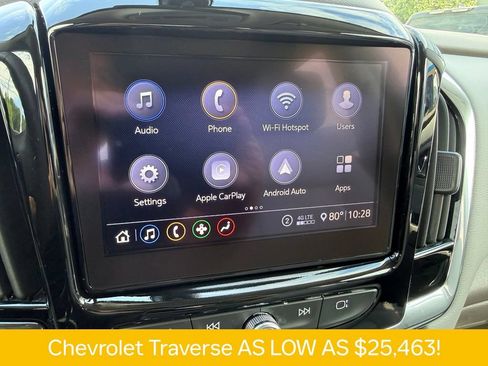 Used 2020 Chevrolet Traverse LT FWD image 7