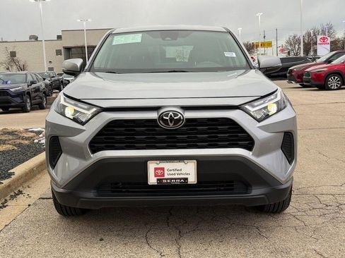 Used 2025 Toyota RAV4 LE image 8