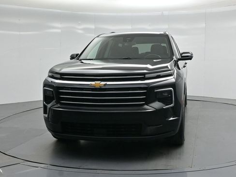 Used 2024 Chevrolet Traverse LT image 54