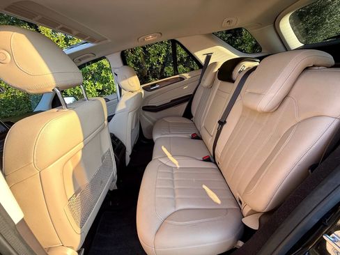 Used 2018 Mercedes-Benz GLE 350 4MATIC w/ Premium 1 Package image 52