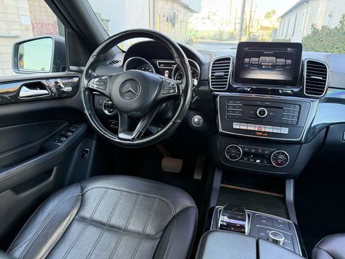 Used 2018 Mercedes-Benz GLS 450 4MATIC w/ Premium Package image 22
