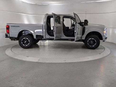 New 2025 Ford F250 Lariat w/ Lariat Ultimate Package image 8