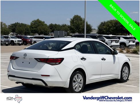 Used 2025 Nissan Sentra S FWD image 4