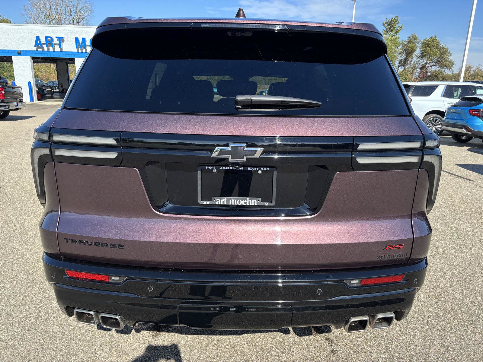 Used 2024 Chevrolet Traverse RS FWD image 6