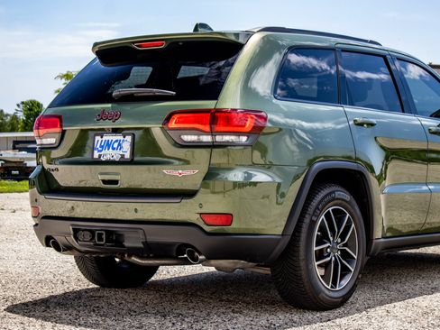 Used 2021 Jeep Grand Cherokee Trailhawk AWD/4WD image 21