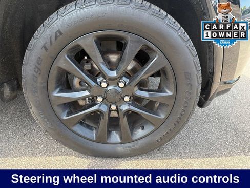 Used 2018 Jeep Grand Cherokee Altitude AWD/4WD image 15