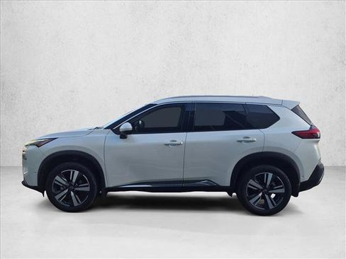 Used 2023 Nissan Rogue SL w/ SL Premium Package FWD image 5