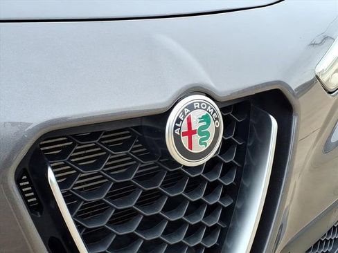 Used 2023 Alfa Romeo Stelvio Ti Lusso w/ Quick Order Package 22X Lusso AWD/4WD image 23