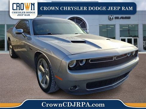 Used 2015 Dodge Challenger R/T Plus image 1