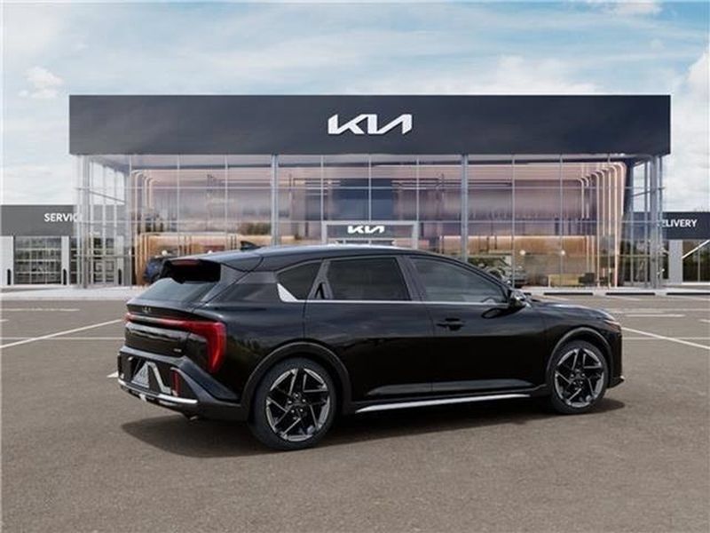 New 2026 Kia K4 GT-Line FWD image 33