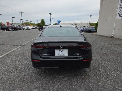 New 2026 Honda Accord Touring image 4