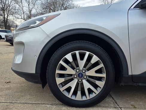 Used 2020 Ford Escape Titanium w/ Titanium Premium Package 2.0 image 26