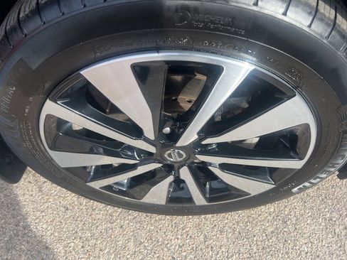 Certified 2023 Nissan Sentra SV w/ SV Premium Package image 35