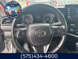 Used 2022 Toyota Camry SE image 6