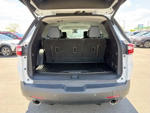 Used 2020 Chevrolet Traverse LT AWD/4WD image 36