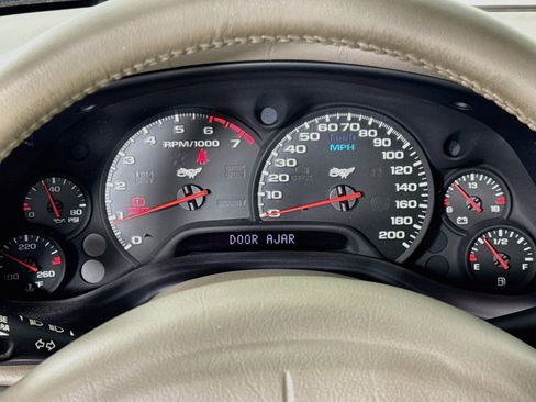 Used 2003 Chevrolet Corvette Convertible w/ Preferred Equipment Group1 RWD image 12