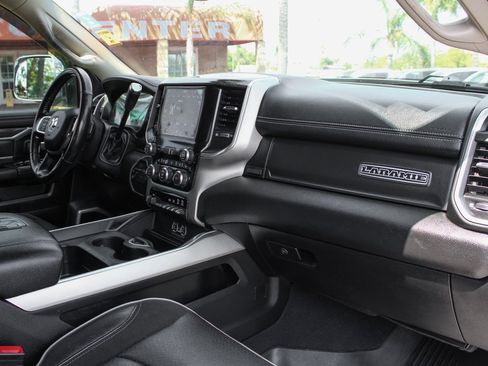 Used 2020 RAM 3500 Laramie image 39