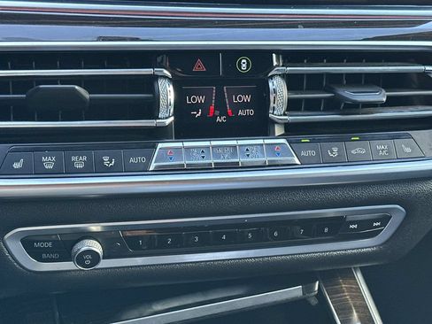 Used 2019 BMW X5 xDrive40i w/ Premium Package 2 AWD/4WD image 20