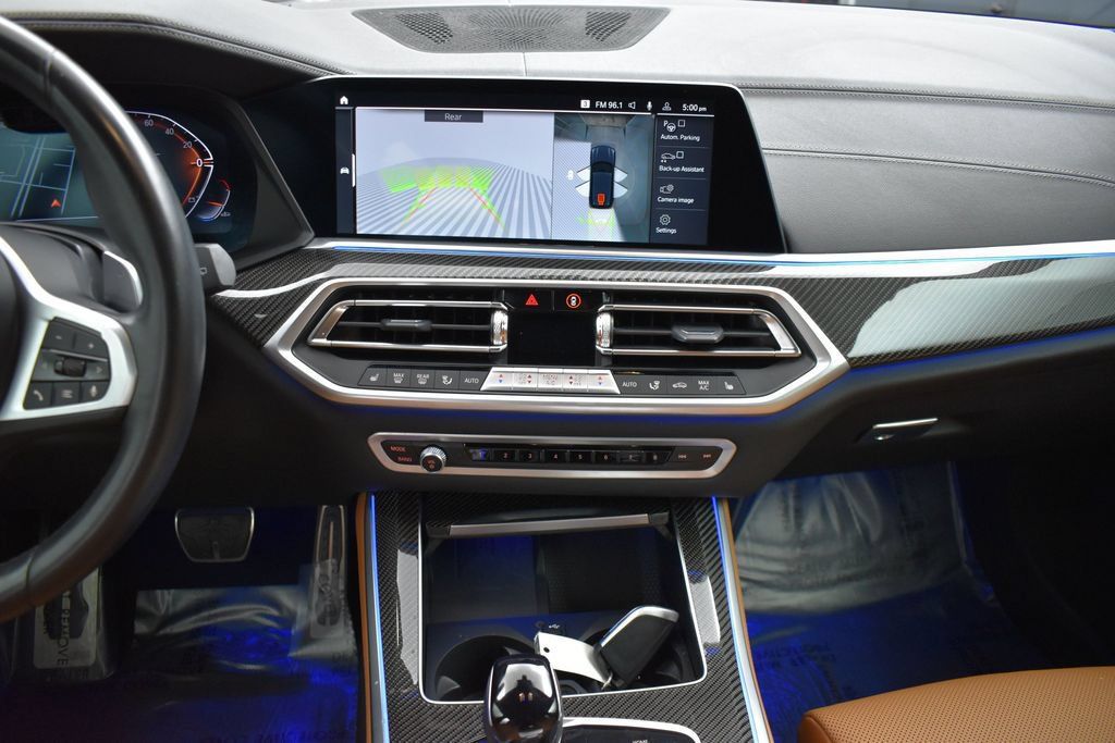 Used 2023 BMW X5 xDrive40i w/ M Sport Edition AWD/4WD image 19