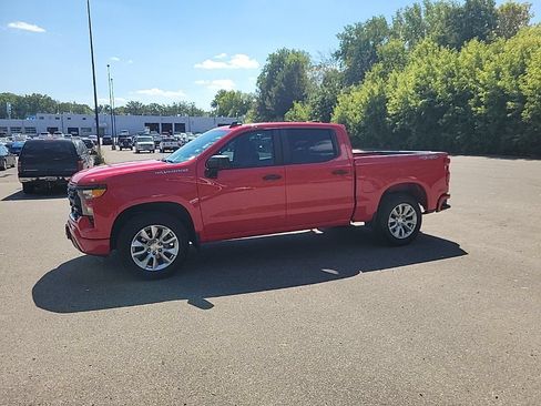 Used 2022 Chevrolet Silverado 1500 Custom AWD/4WD image 20