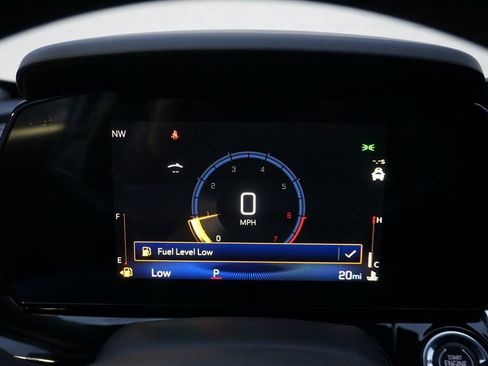 Used 2025 Chevrolet Trax ACTIV w/ Sunroof Package image 22