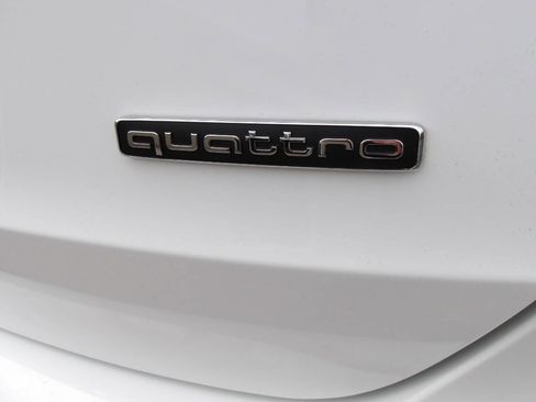 Used 2019 Audi Q3 2.0T Premium image 38