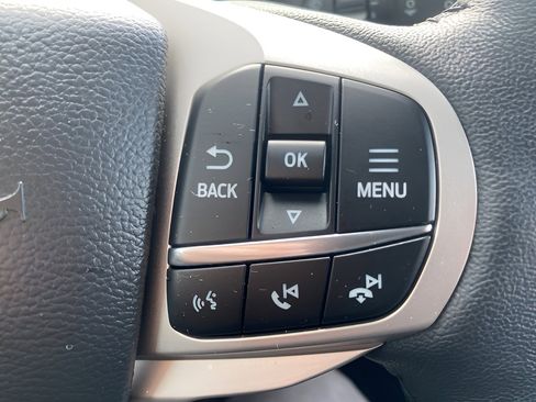 Used 2023 Ford Explorer XLT w/ Equipment Group 202A image 18