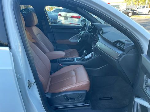 Used 2023 Audi Q3 2.0T Premium w/ Convenience Package image 44