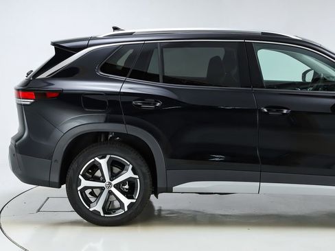 New 2026 Volkswagen Tiguan SE AWD/4WD image 50