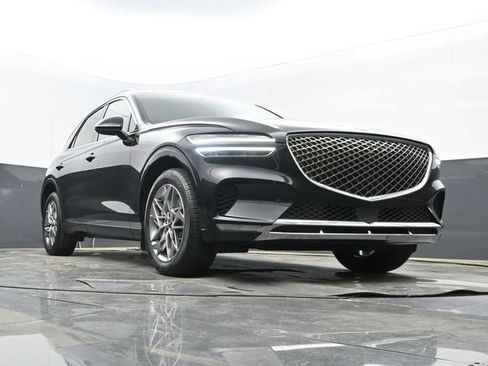 Used 2024 Genesis GV70 2.5T w/ Advanced Package image 23