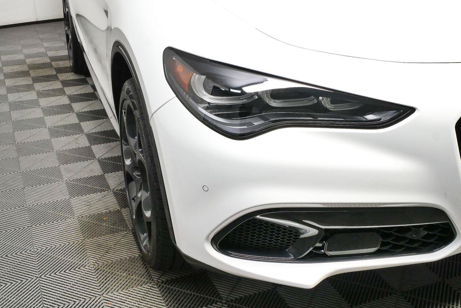 New 2026 Alfa Romeo Stelvio Sprint AWD/4WD image 39