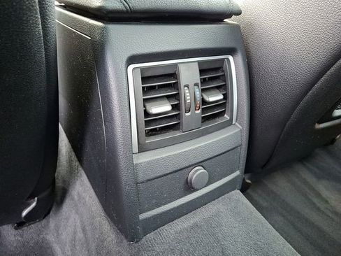 Used 2016 BMW 328i Gran Turismo xDrive image 11