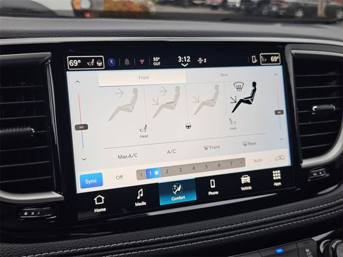 New 2026 Chrysler Pacifica Select image 21