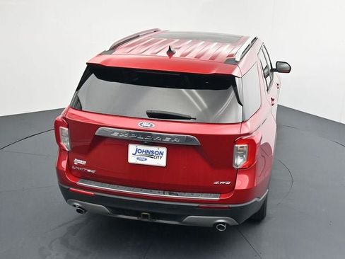 Certified 2022 Ford Explorer Limited w/ Equipment Group 301A AWD/4WD image 31
