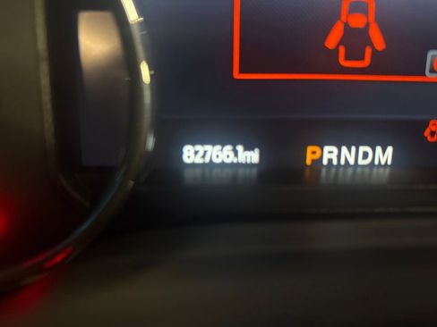 Used 2022 Ford F350 Platinum w/ Tremor Off-Road Package image 17