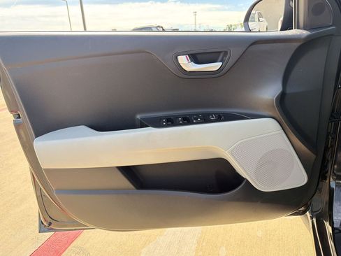 Used 2023 Kia Rio S image 21