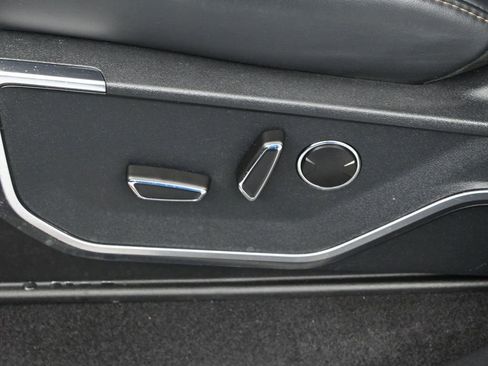 Used 2023 Ford F150 Raptor image 11