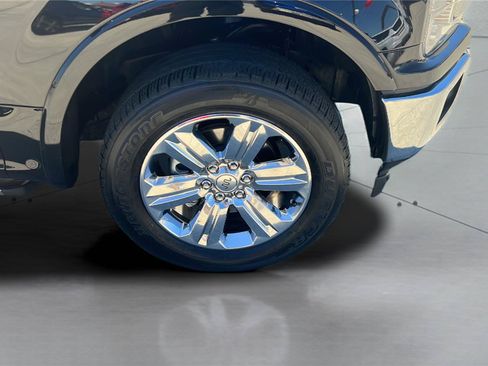 Used 2019 Ford F150 King Ranch w/ Equipment Group 601A Luxury AWD/4WD image 20