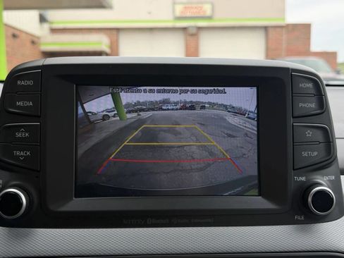 Used 2021 Hyundai Kona Limited w/ Cargo Package image 12