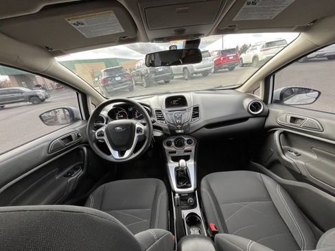 Used 2018 Ford Fiesta SE image 35