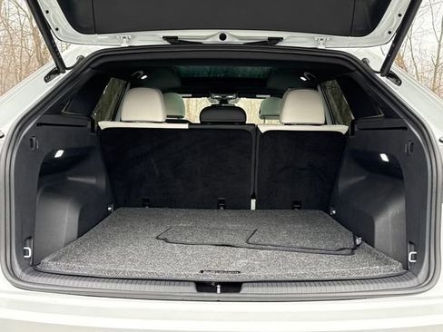 Certified 2025 Volkswagen Atlas Cross Sport SEL Premium R-Line image 27