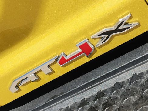 Used 2023 GMC Canyon AT4X w/ Edition 1 image 10