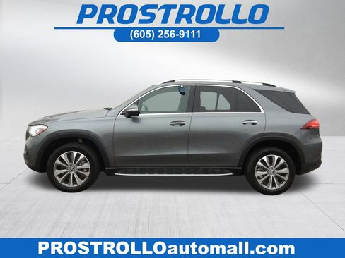 Used 2021 Mercedes-Benz GLE 450 4MATIC image 1